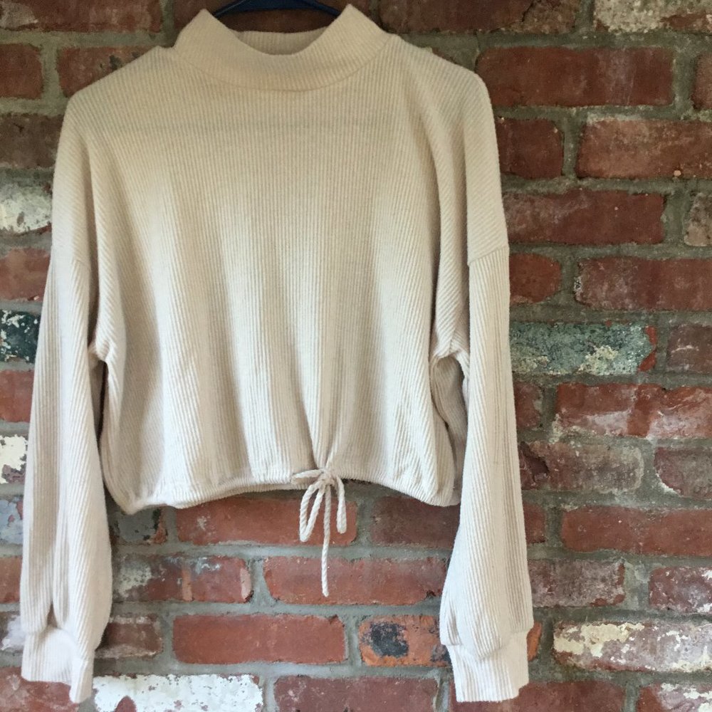 One Clothing Cream Crop Top size M